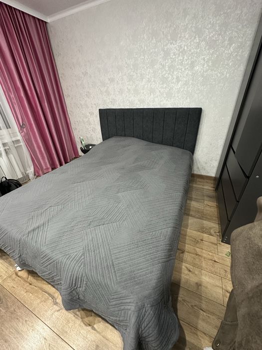 Продам кровать чистый с матрасом