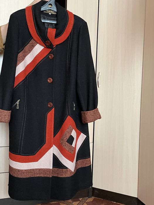 Демисезонное пальто