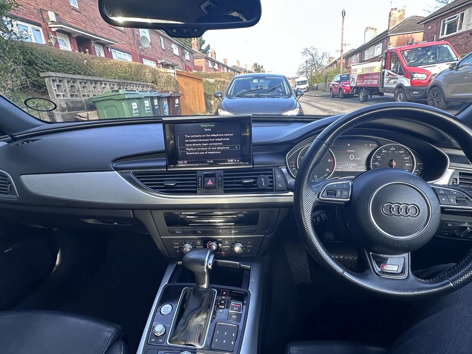 AUDI A6 C7 S  line