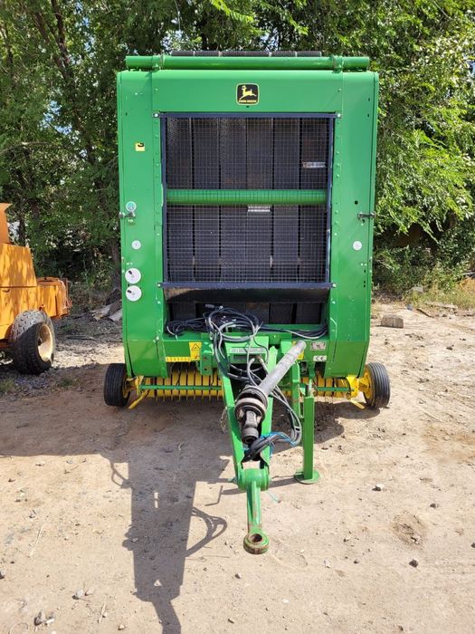 Пресс подборщик JOHN DEERE 590
