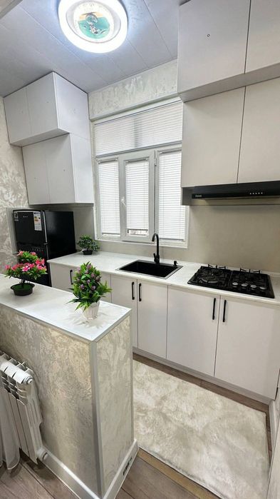 Чиланзар 19 КВ  2/3/4 48 м2 Срочно Продам квартиру