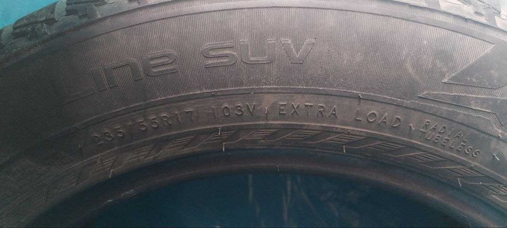 Vând anvelope de vară 235/55 R17