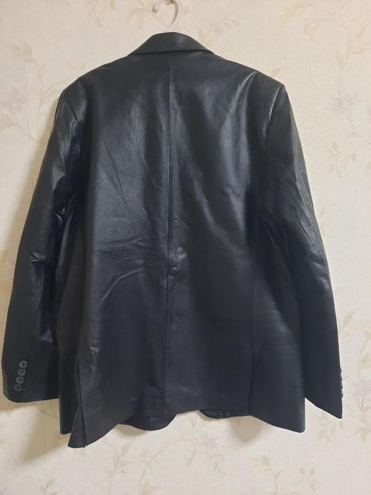 Кожаный пиджак новый