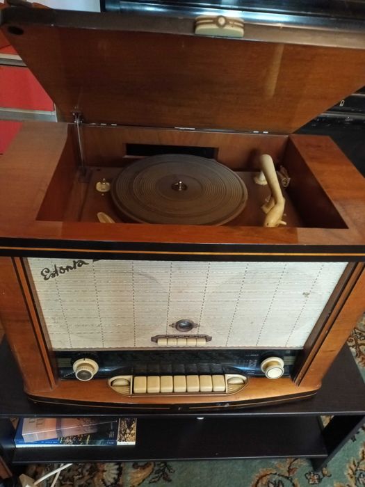 Radioreceptor vintage Estonia 2.