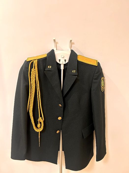 Пограничная парадная форма