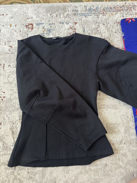 Zara кофта спортшик