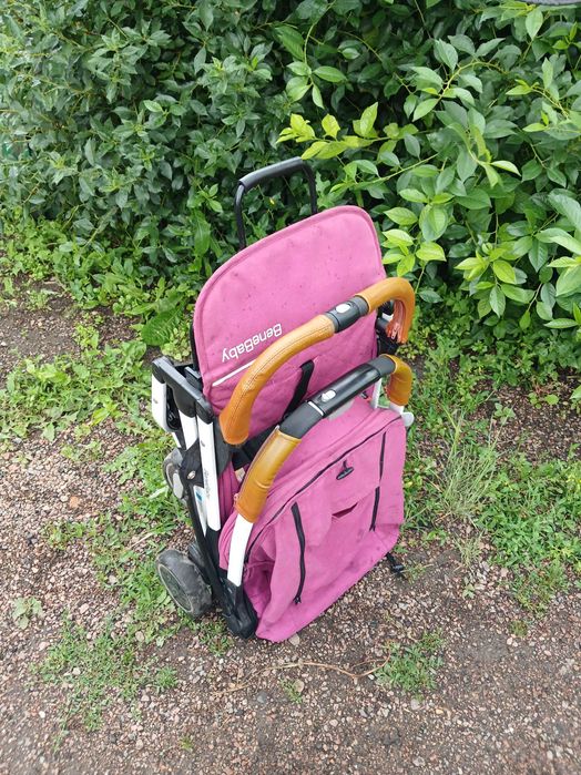 Продам детскую прогулочную коляску