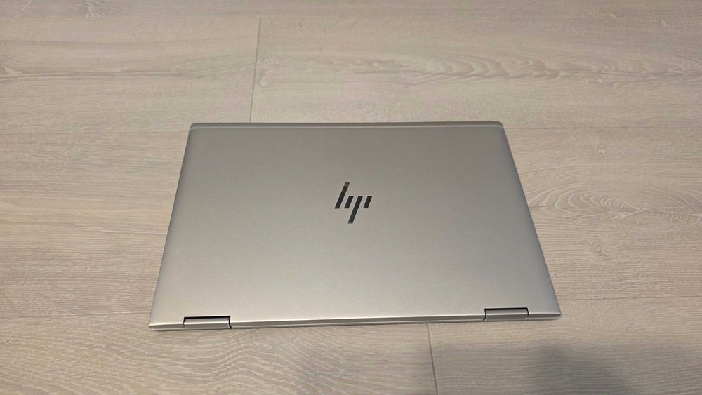 HP EliteBook x360 1030 G3 4G LTE Touch Screen i5-8350U 8GB 256GB SSD