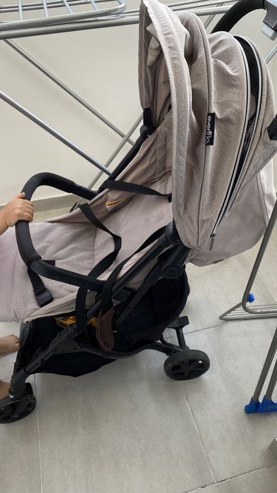 Коляска EvenFlo продам