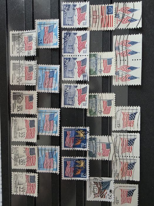 #001- Vand Mix lot 288 timbre SUA - Airmail, Elvis, steaguri, presedinti
