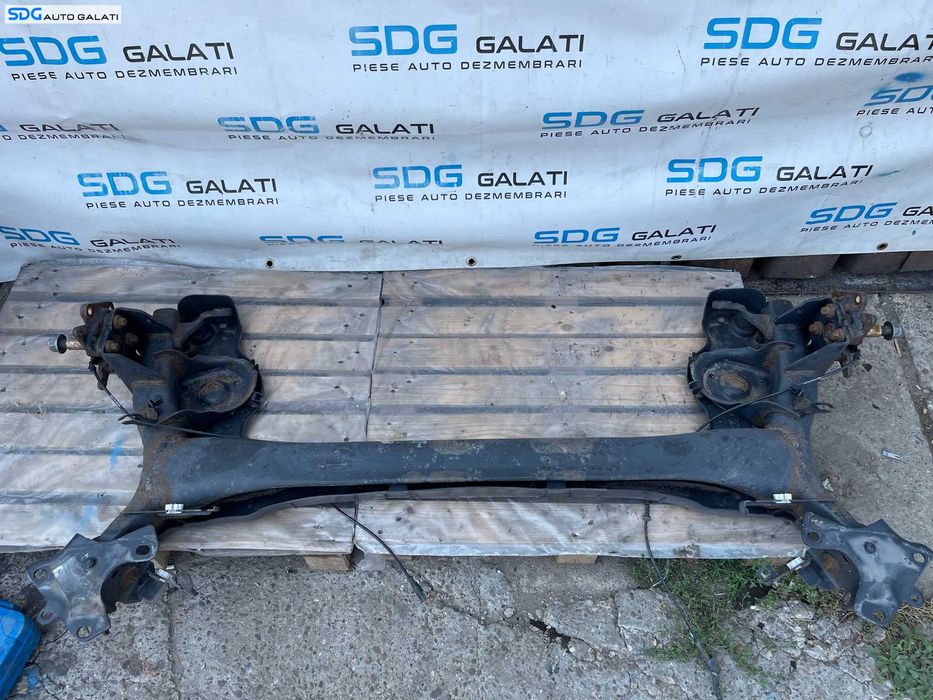 Punte Spate cu Fuzeta Fuzete Stanga Dreapta Renault Megane 3 Break 2008 - 2015 [L2383]