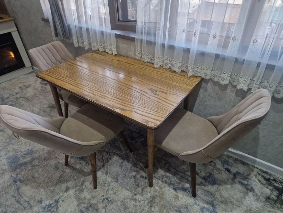 Uy mebellari va stol stul xontaxta sotiladi