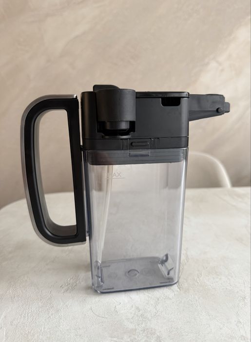 Кана за мляко Saeco Philips чисто нова оригинална