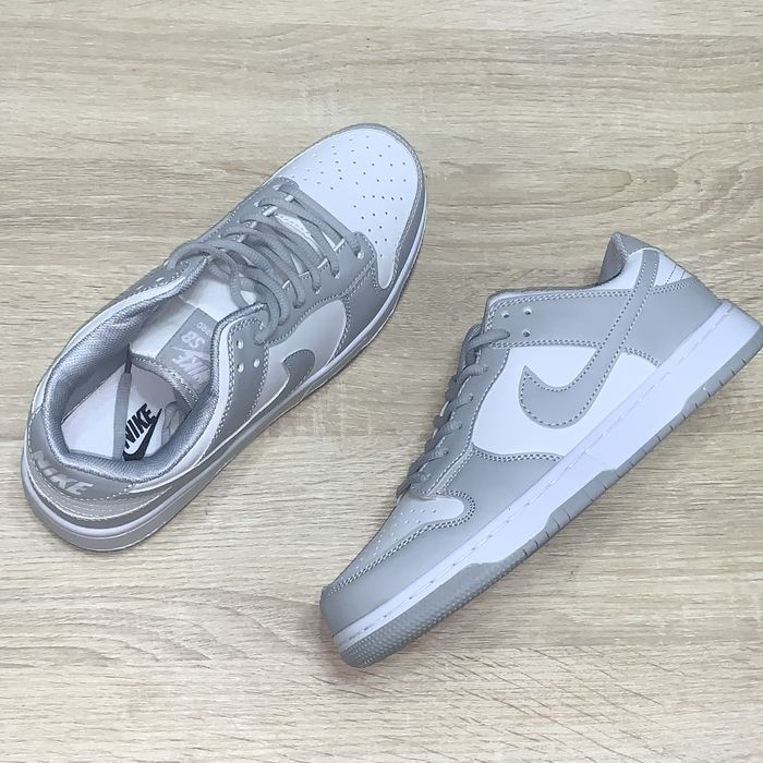 Кроссовки Nike