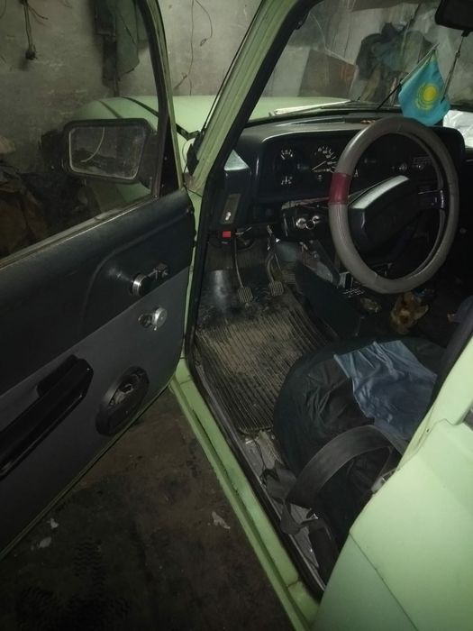 Москвич АЗЛК 2140