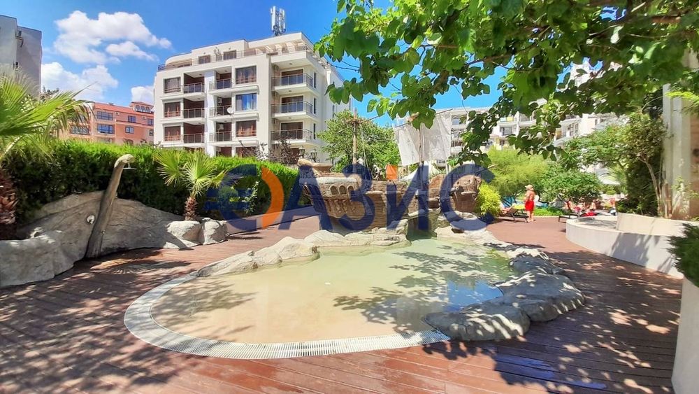 Продава се Двустаен апартамент в к.к. Слънчев бряг - 62 кв.м за 1396 €/кв.м - Снимка #4