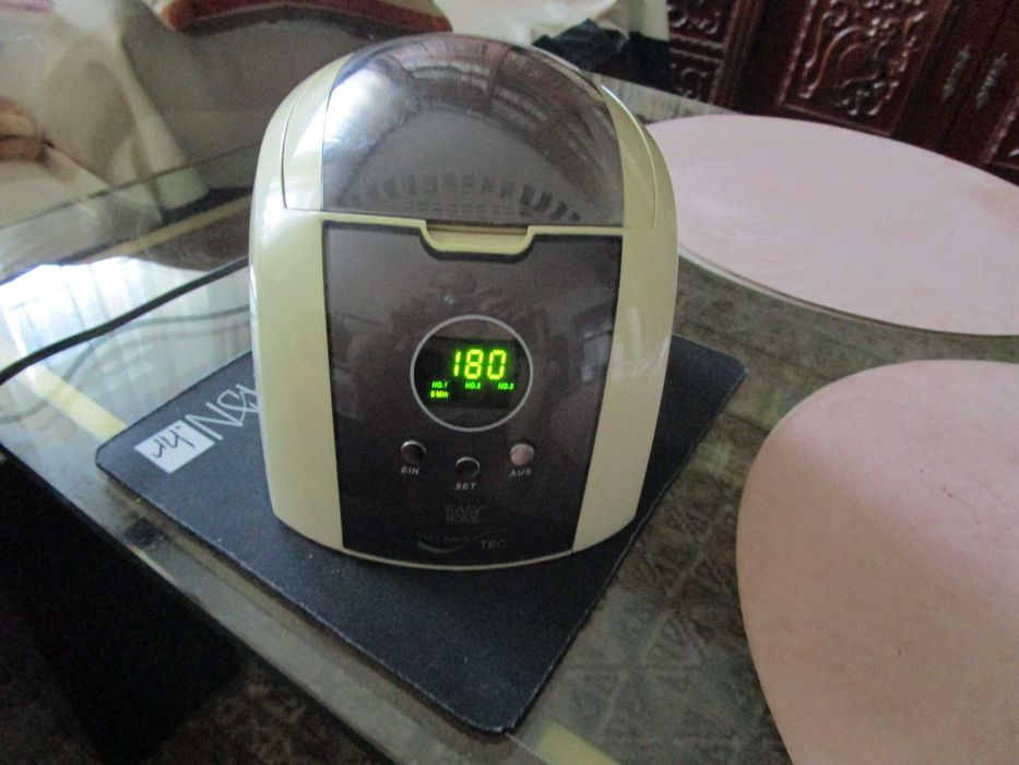 Aparat curatat   ochelari si bijuterii  cu vibratii