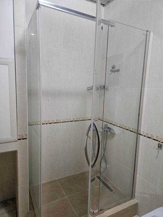 Продается душевая кабина