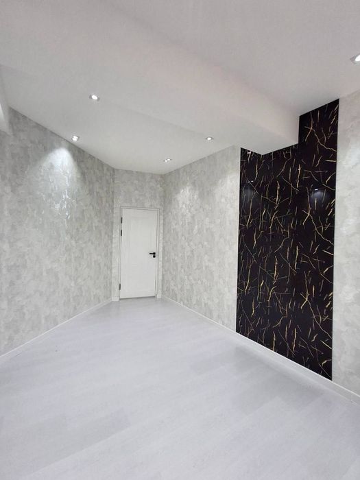 Яшнабад улица Иззат-58 продаю квартиру с Евро ремонтом  2/5/8  42м2