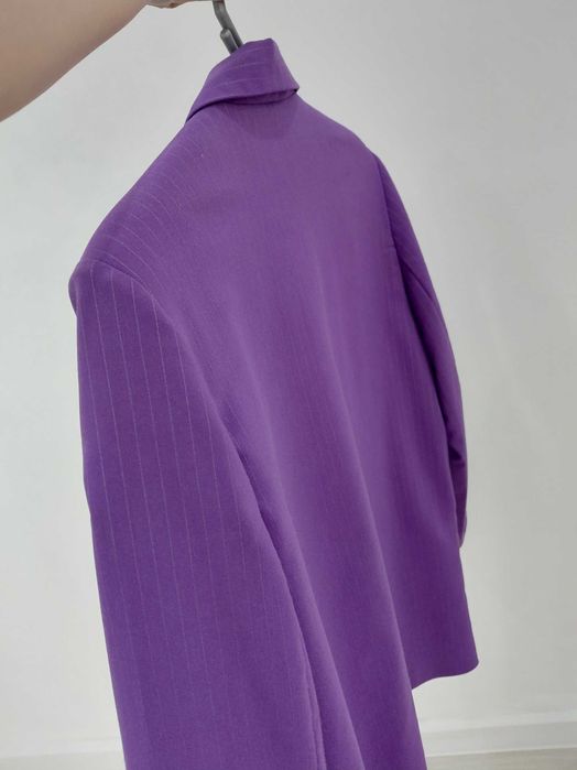 Женский двубортный пиджак