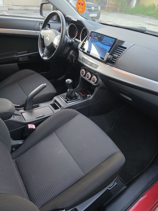 Mitsubishi Lancer 2009 66.00km 1.5 benzină Navi Android Waze Youtube Rate / Cash / buyback