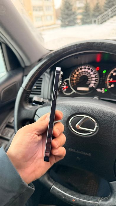 Продам  iphone 14 pro max  256gb