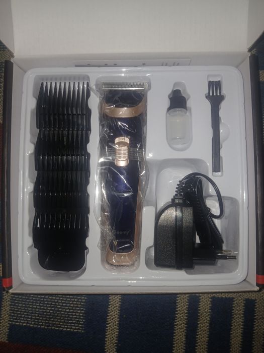 Geemy gm-6005 trimmer