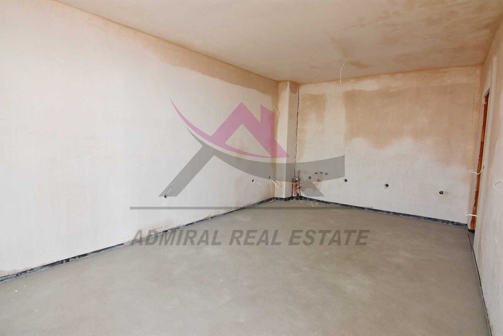 Продава се Тристаен апартамент в Варна, Възраждане 3 - 80 кв.м за 988 €/кв.м - Снимка #10
