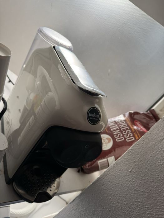 Lavazza A Modo Mio Deséa (White Cream)