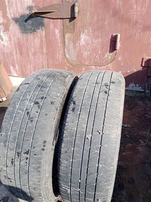 Продам 2шт  летние резина