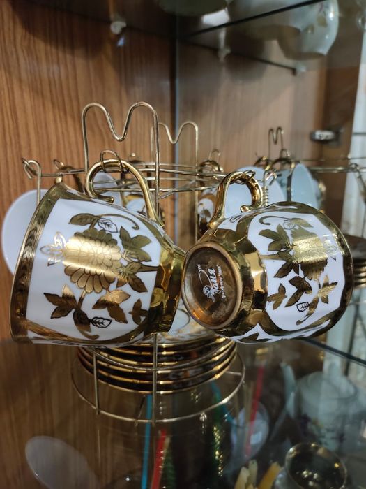 Чайный сервиз на 6 персон