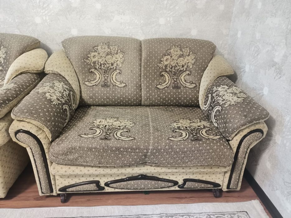 Продам мягкий уголок