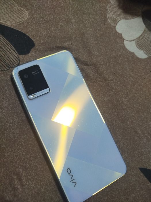 Смартфон Vivo Y36