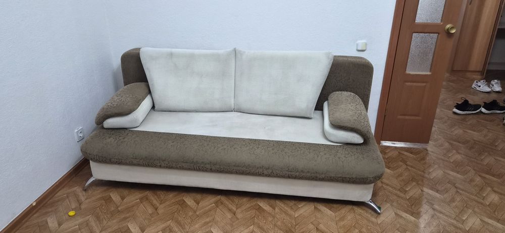 Продам диван б/у