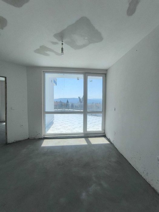 От строителя/двустаен апартамент с тераса/паркомясто/гр. Бяла, Варна