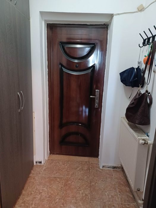 Garsoniera bl 4 g