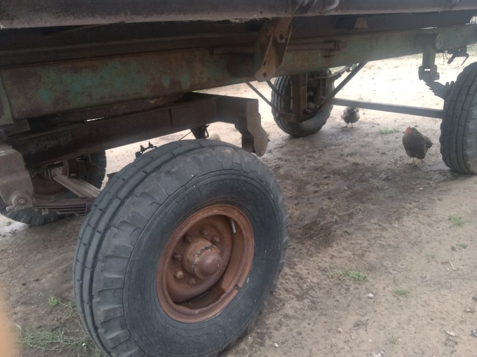 Прицеп ПТС-4 тракторный