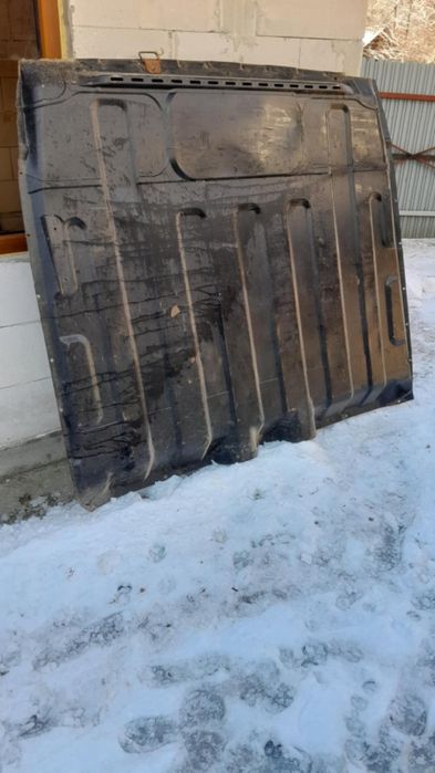 Panou despărțitor iveco