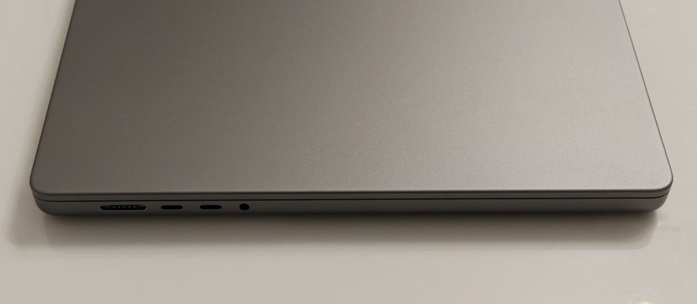 MacBook Pro 16 M1PRO 32/512