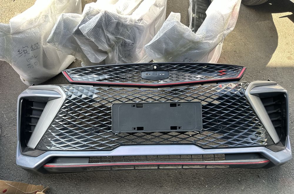 Geely Coolray — передний бампер