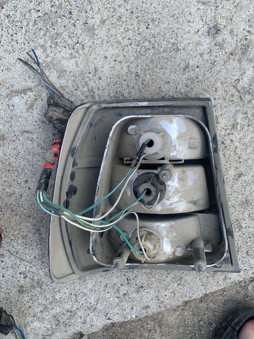 Задний поворотники на бмв е34