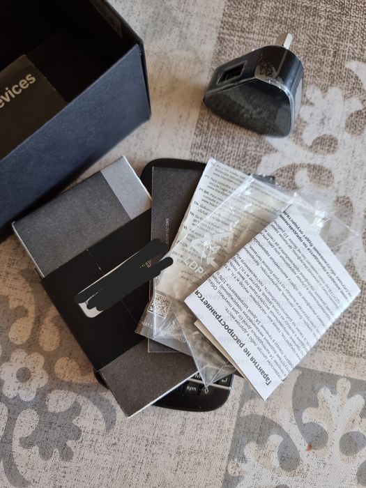 Blackberry q10 с коробкой