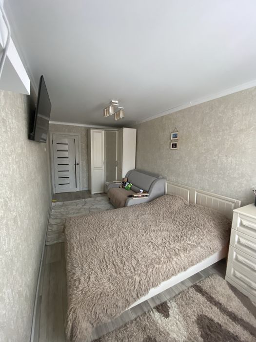 Продам 2 комнатную квартиру