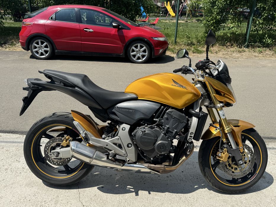 Honda hornet PC41