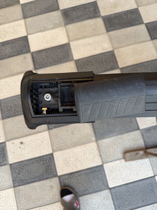 Поперечены на релинги BMW