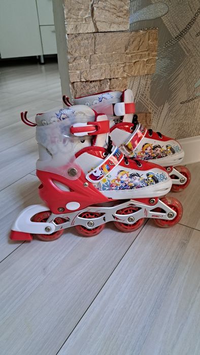 Ролик для девочек новое в упаковке