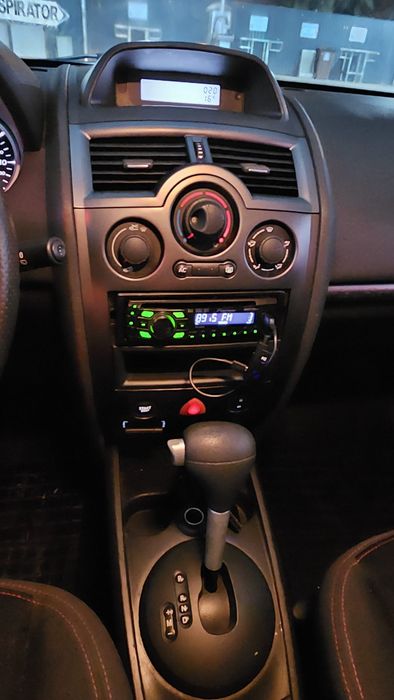 Renault Megane Facelift 1.6 16V Cutie  Automată