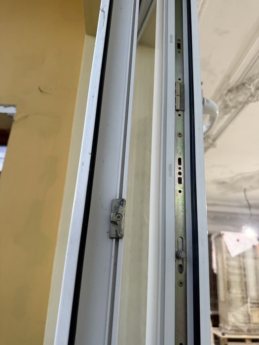 Vand Geam Termopan Rehau