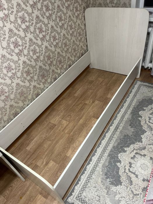 Кровать одноместная