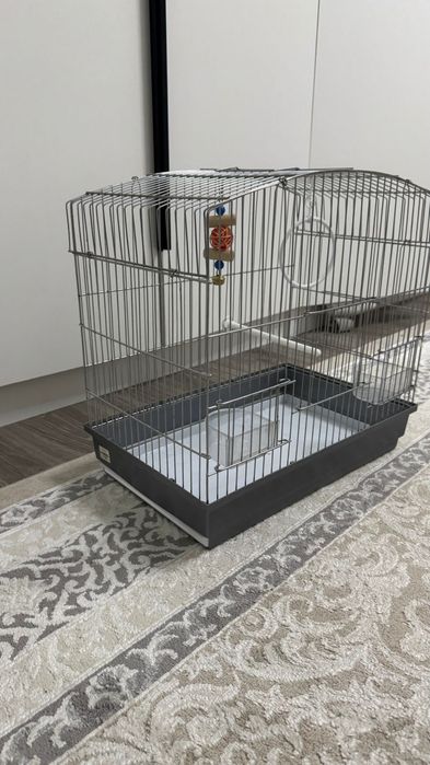 Продам клетку для попугая